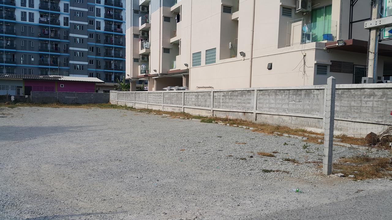 Hotel Aspen Residencia Chonburi Exterior foto
