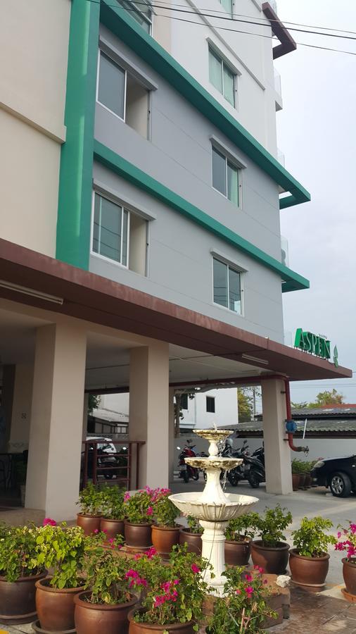 Hotel Aspen Residencia Chonburi Exterior foto